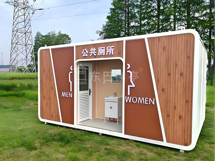 景区公共厕所.jpg